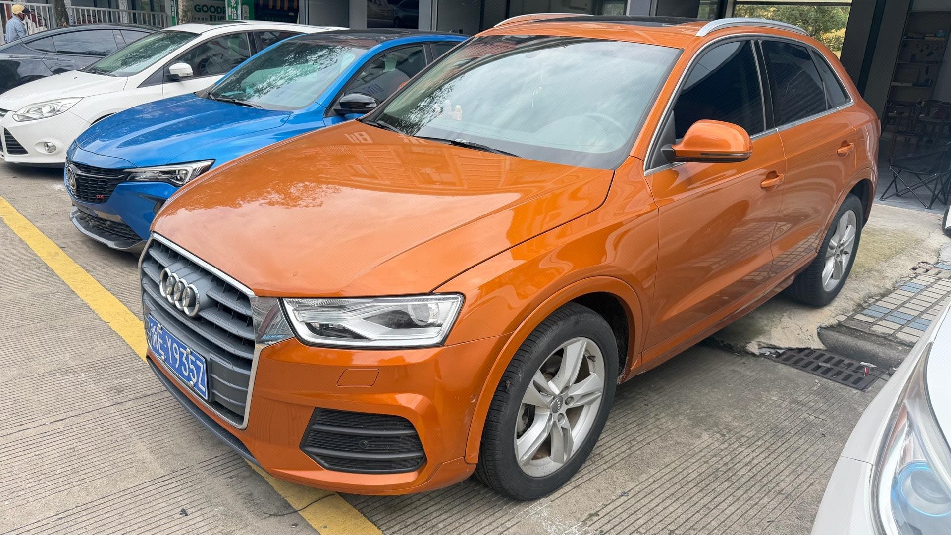 2016 2016 car image