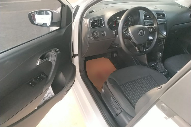 Volkswagen Polo 2018 #16 Volkswagen Polo 2018 car image #16