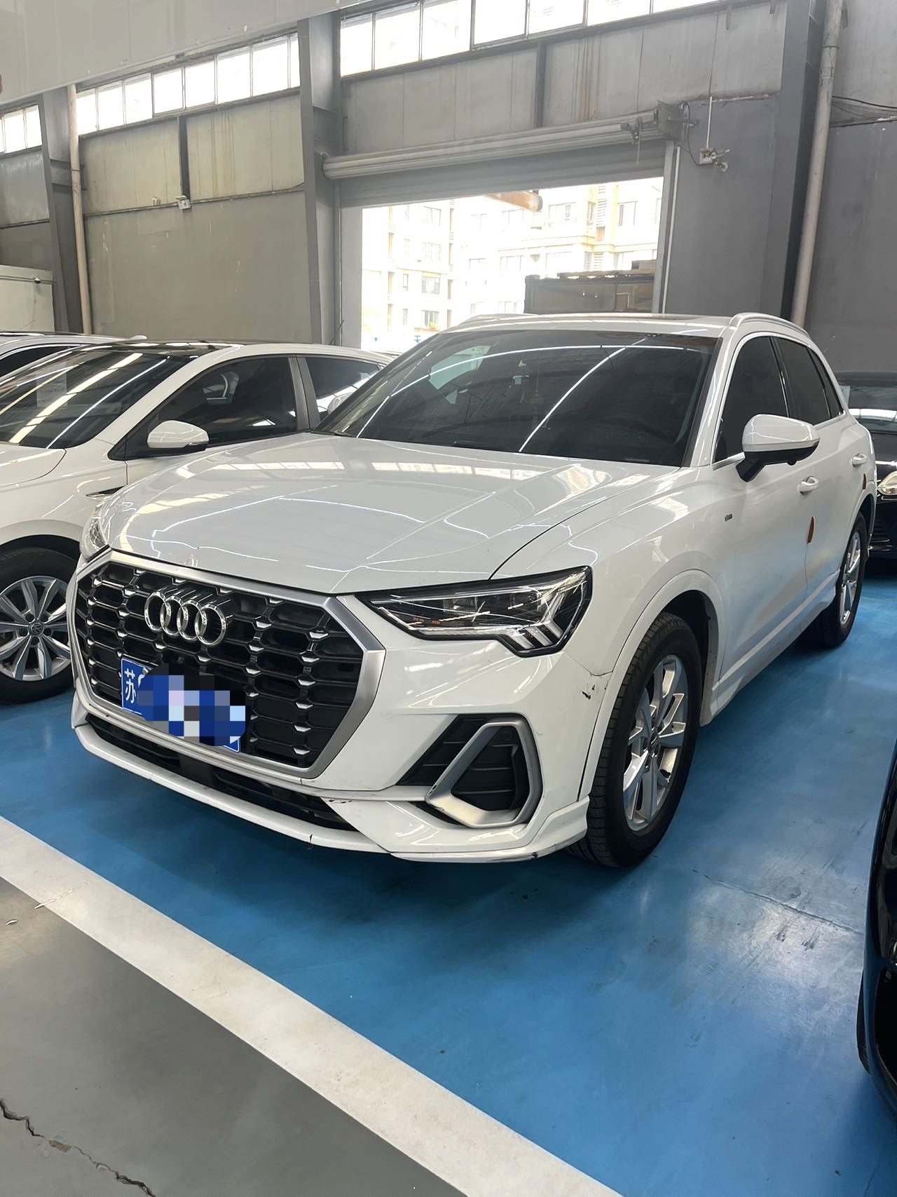 Audi Q3 2019 Audi Q3 2019 car image