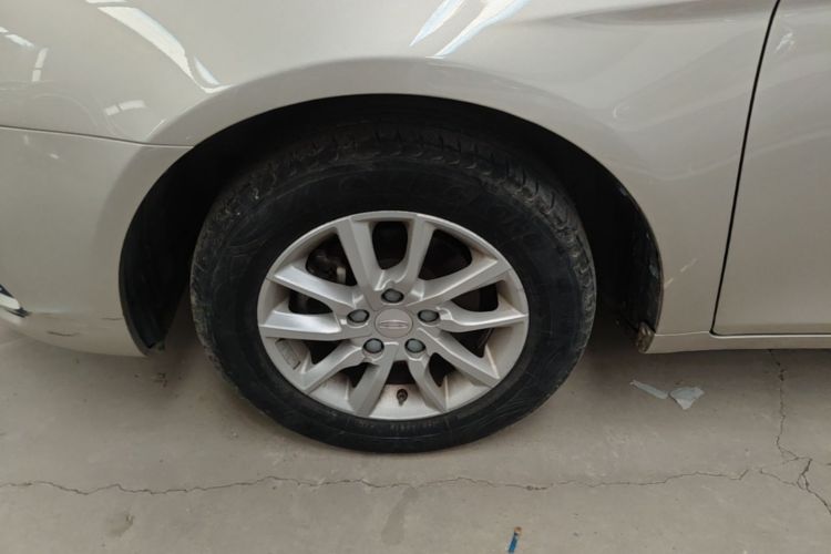 GEELY Emgrand 2020 #9 GEELY Emgrand 2020 car image #9