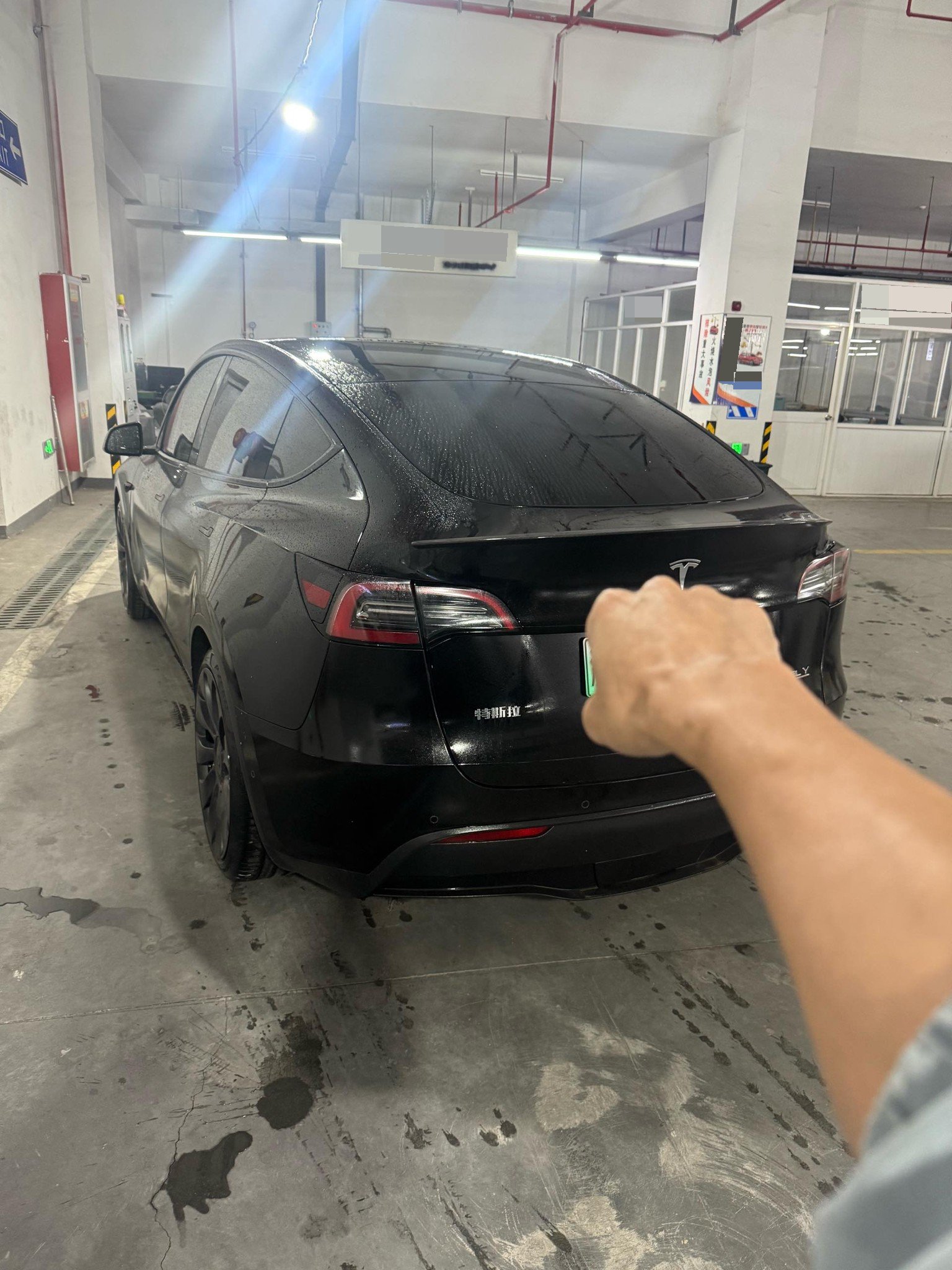 Tesla Model Y 2023 #3 Tesla Model Y 2023 immagine di auto #3