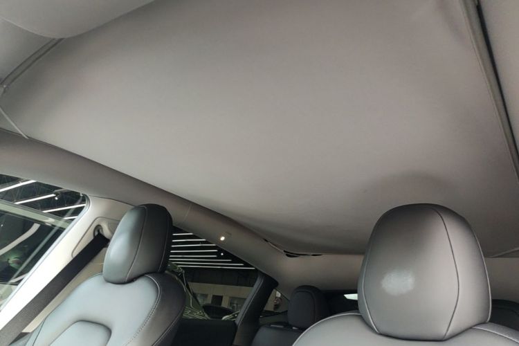 Tesla Model Y 2021 #18 Tesla Model Y 2021 car image #18