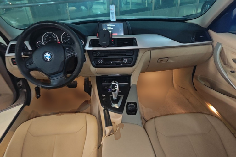 BMW 3 Series 2015 #10 BMW 3 Series 2015 car image #10