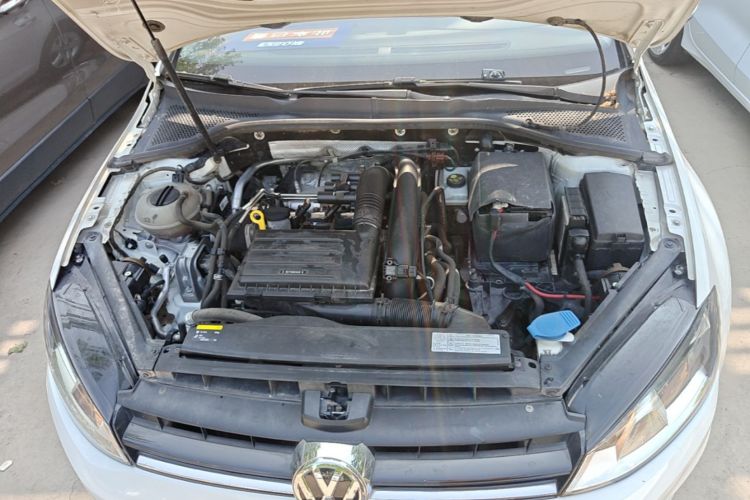 Volkswagen Golf 2015 car image #20