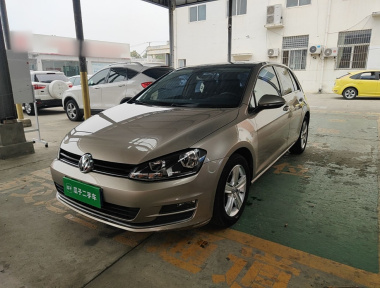 Volkswagen Golf 2014 car image 