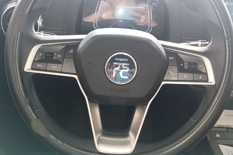 BYD Yuan New Energy 2019 #11 BYD Yuan New Energy 2019 imagen de coche #11