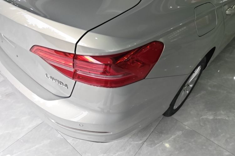 Volkswagen Lavida 2019 #8 Volkswagen Lavida 2019 car image #8