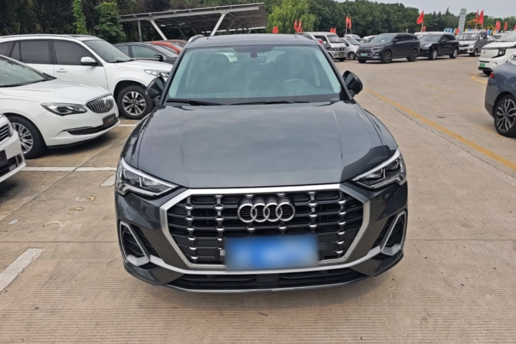 Audi Q3 2021 #3 Audi Q3 2021 car image #3