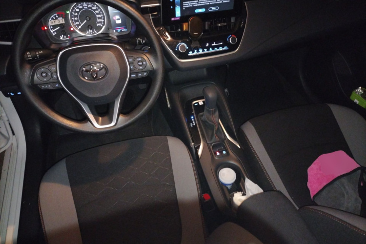 Toyota Corolla 2023 immagine di auto #7