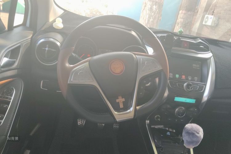 BYD Yuan 2016 #12 BYD Yuan 2016 car image #12