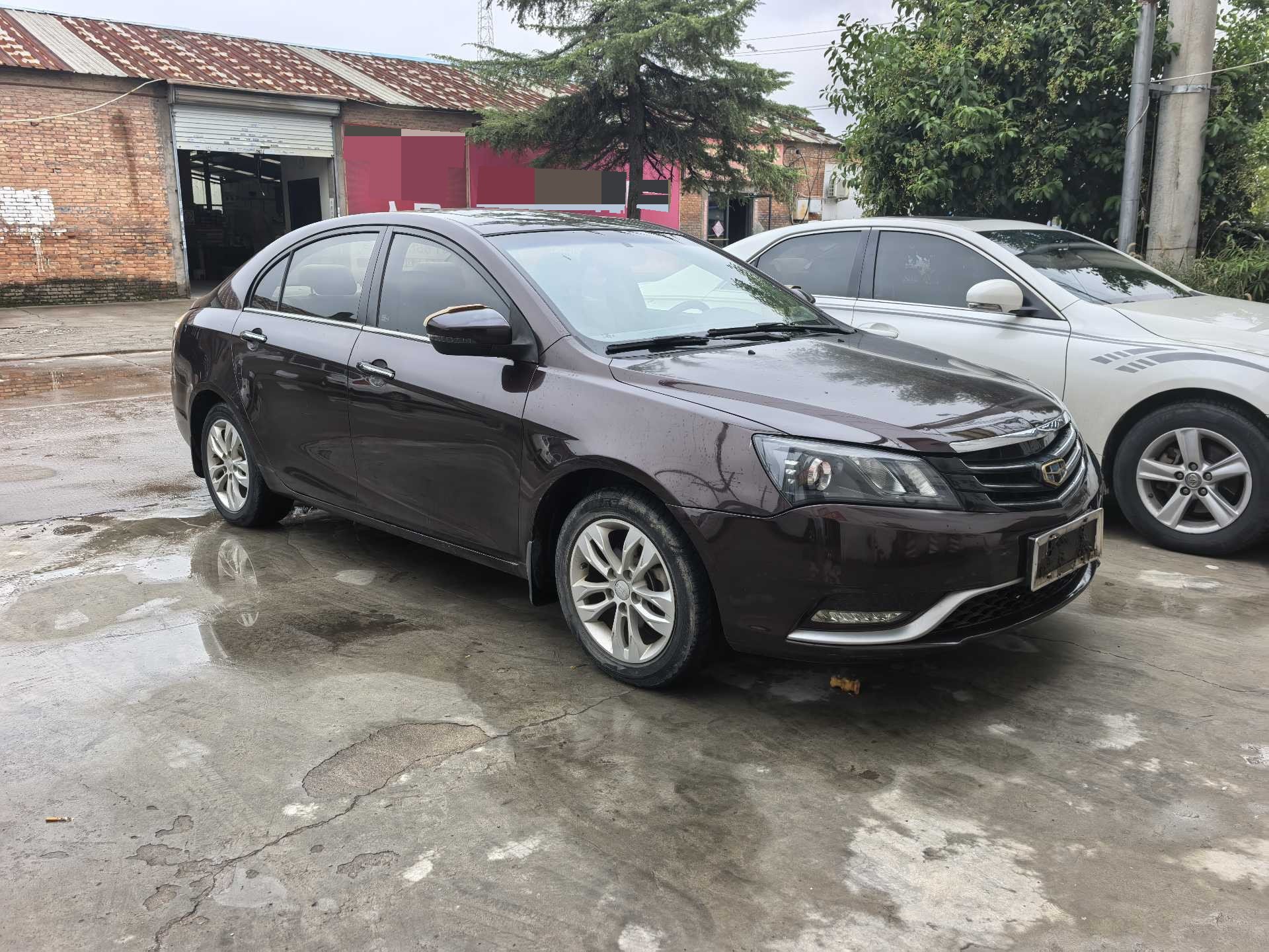 GEELY Emgrand 2015 #2 GEELY Emgrand 2015 car image #2