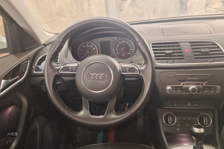 Audi Q3 2019 #12 Audi Q3 2019 car image #12