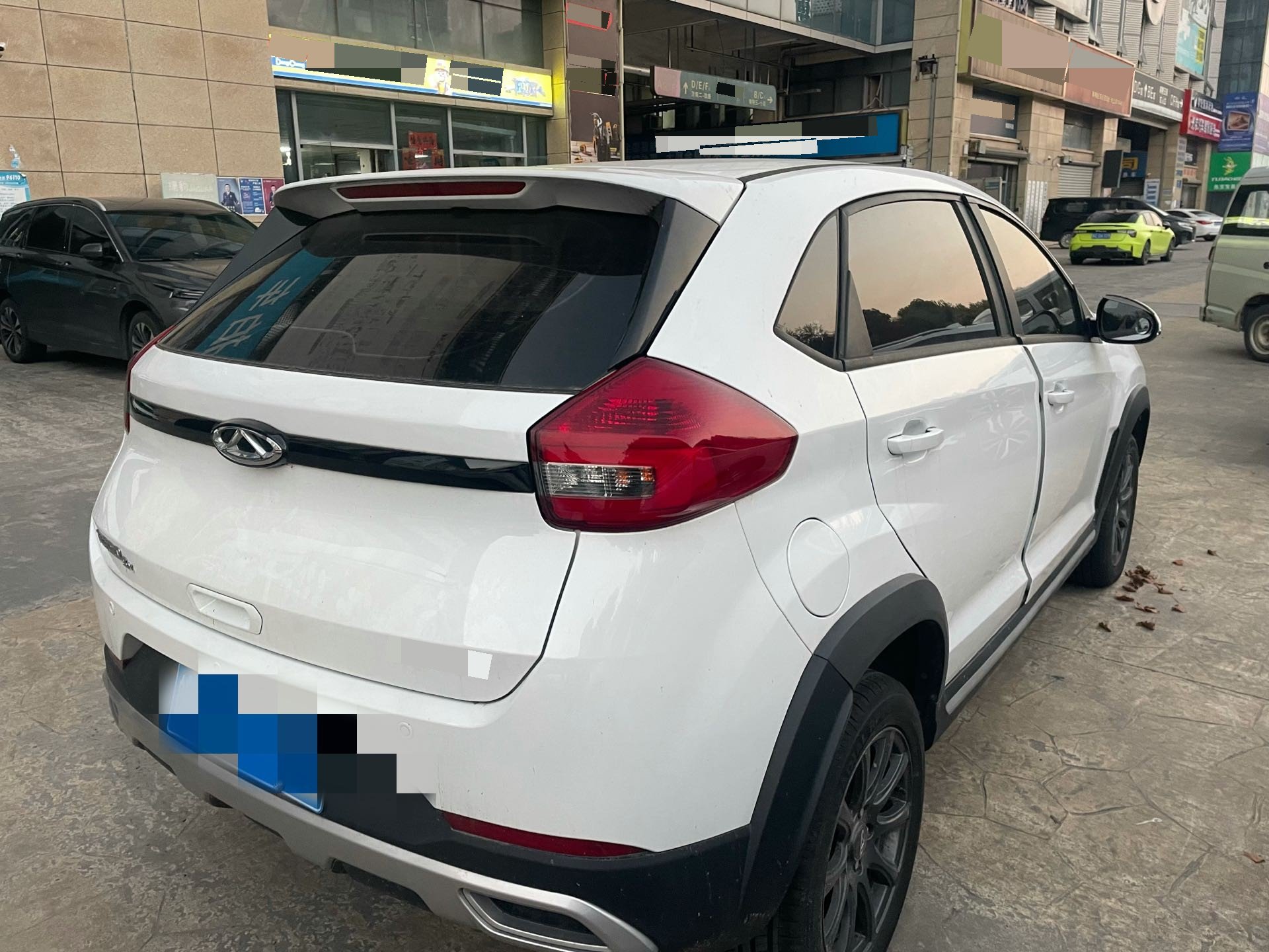 Chery Tiggo 3x 2024 car image #3