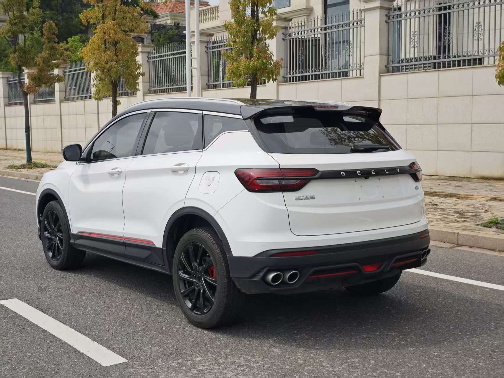 GEELY Coolray 2023 car image #6