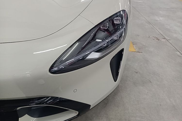 2026 #23 2026 immagine di auto #23