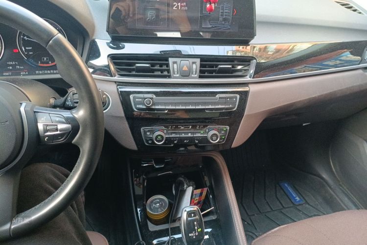 BMW X1 2020 car image #15