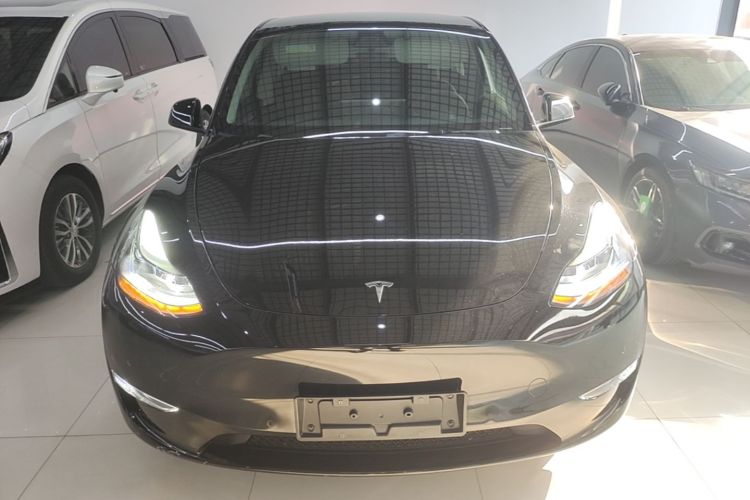 Tesla Model Y 2023 #3 Tesla Model Y 2023 image de voiture #3