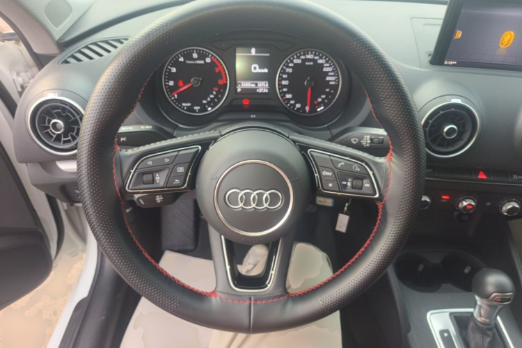 Audi A3 2020 car image #11