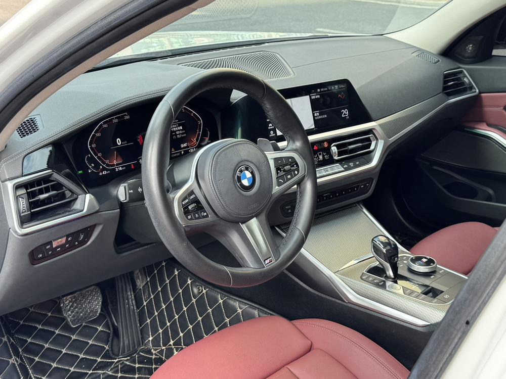 BMW 3 Series 2020 car image #14