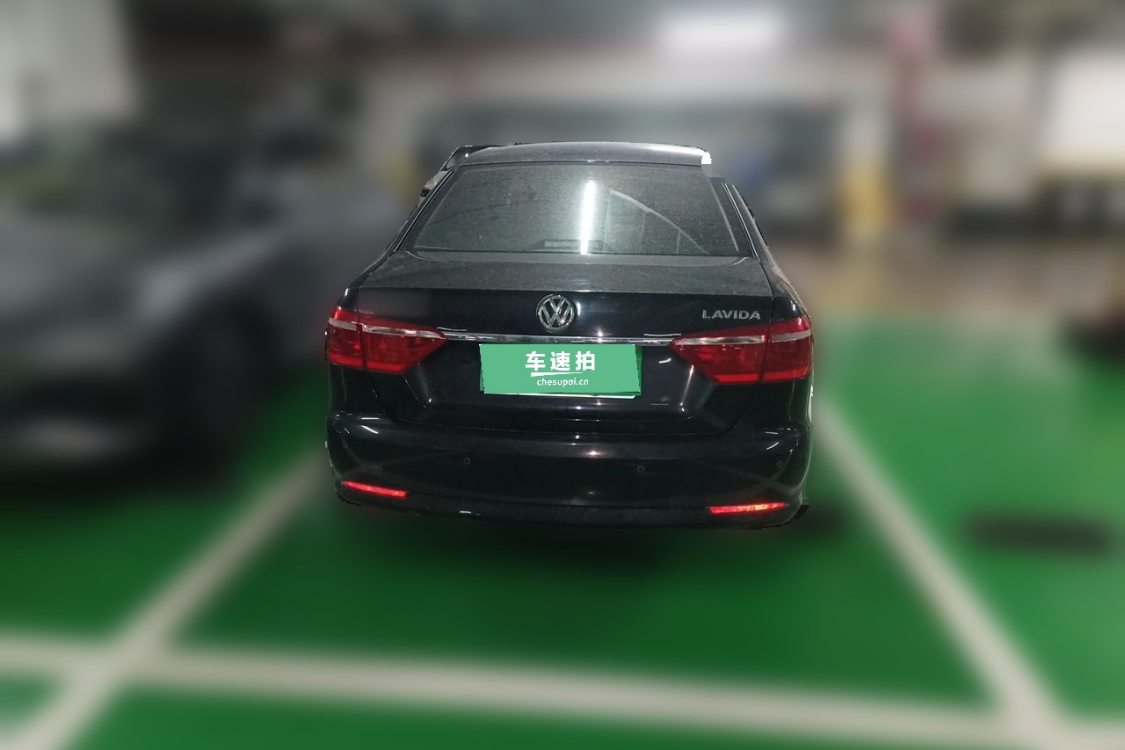 Volkswagen Lavida 2015 car image #6