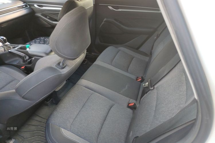 GEELY Emgrand 2024 car image #19
