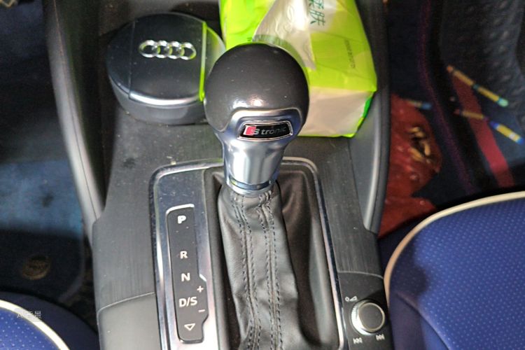 Audi A3 2018 изображение автомобиля #16