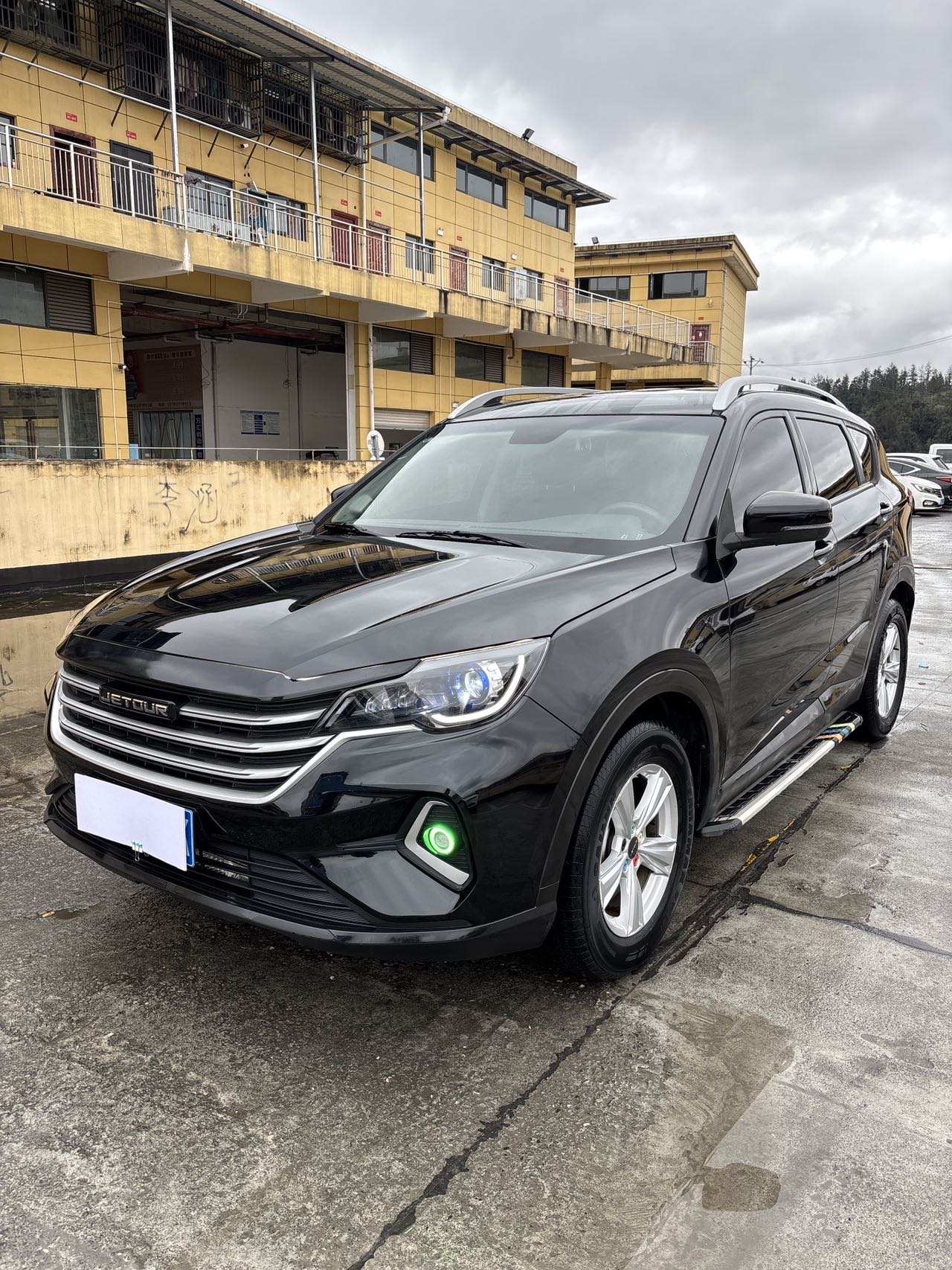 Jetour X70M 2021 Jetour X70M 2021 car image