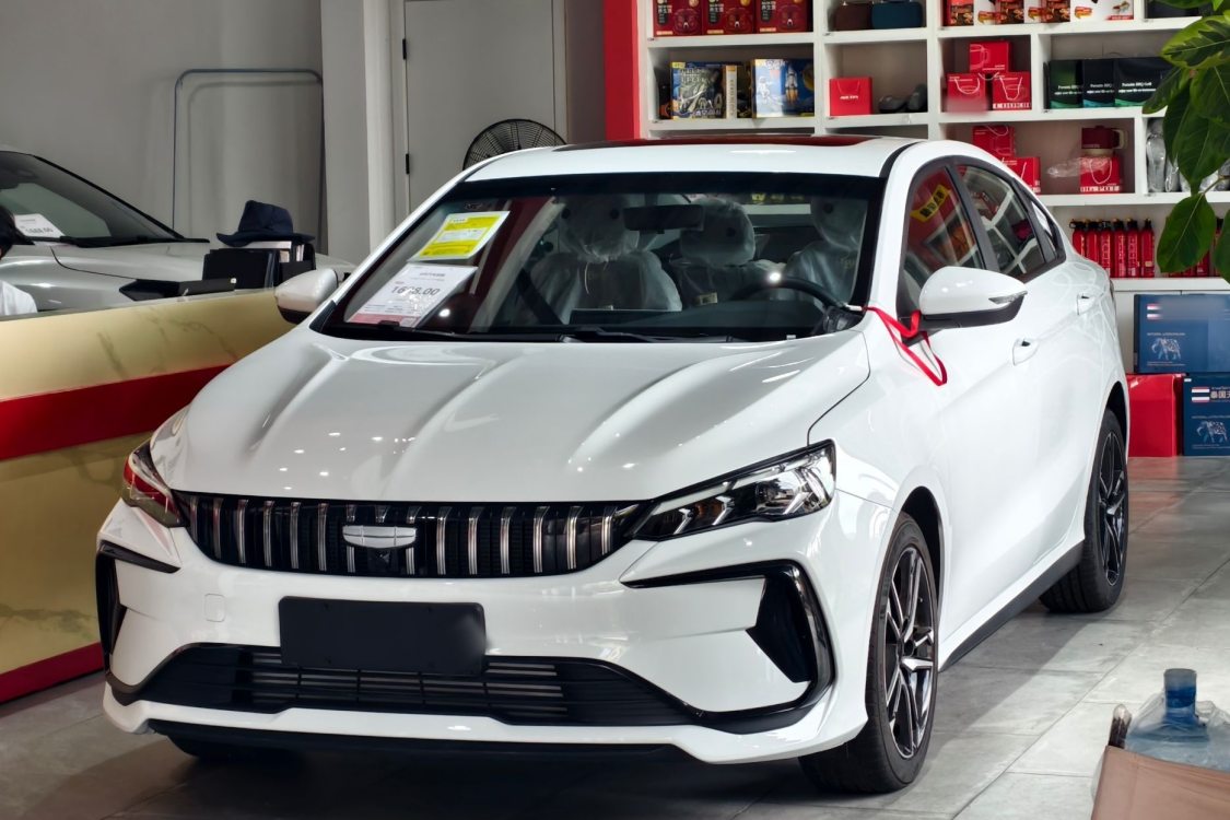 GEELY Binray GEELY Binray صورة سيارة