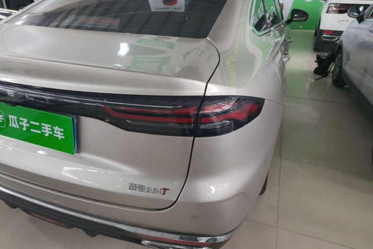 GEELY Emgrand 2026 #8 GEELY Emgrand 2026 car image #8