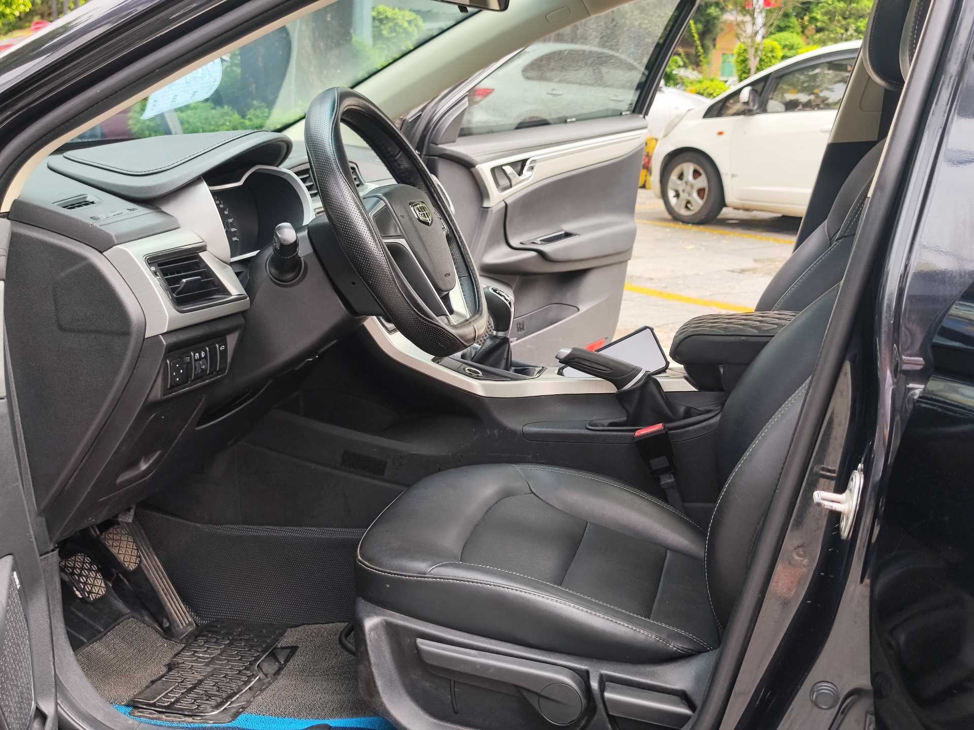 GEELY Emgrand GL 2016 car image #7