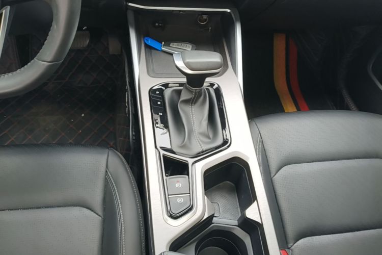 GEELY Emgrand 2023 car image #14