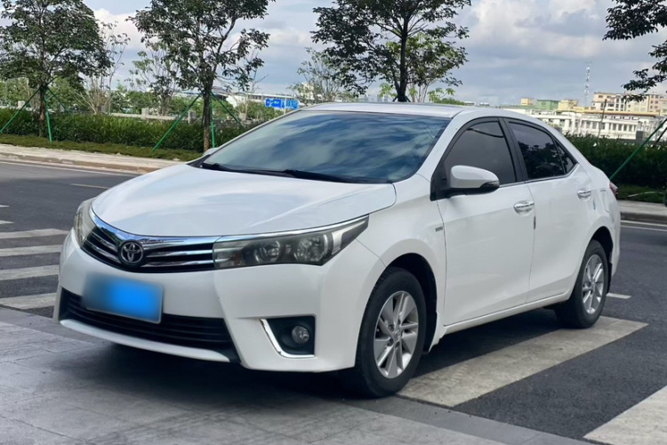 Toyota Corolla 2017 #10 Toyota Corolla 2017 car image #10