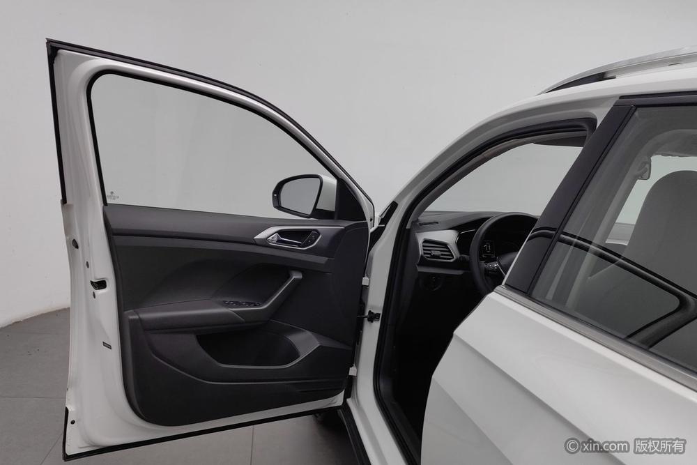 Volkswagen T-Cross 2021 #21 Volkswagen T-Cross 2021 immagine di auto #21