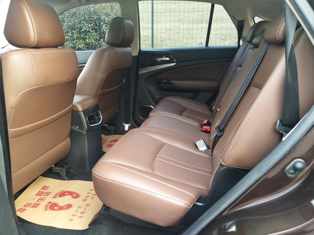 BYD S7 2016 car image #18