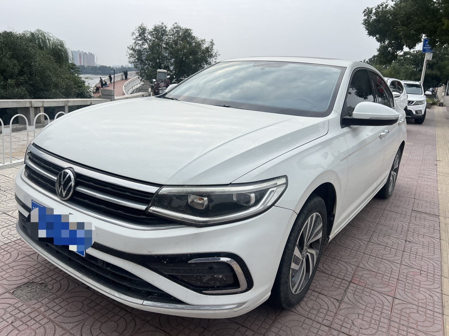2023 2023 immagine di auto