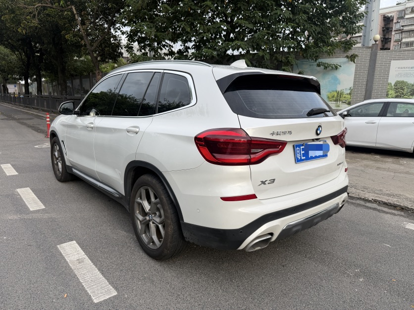BMW X3 2019 car image #5