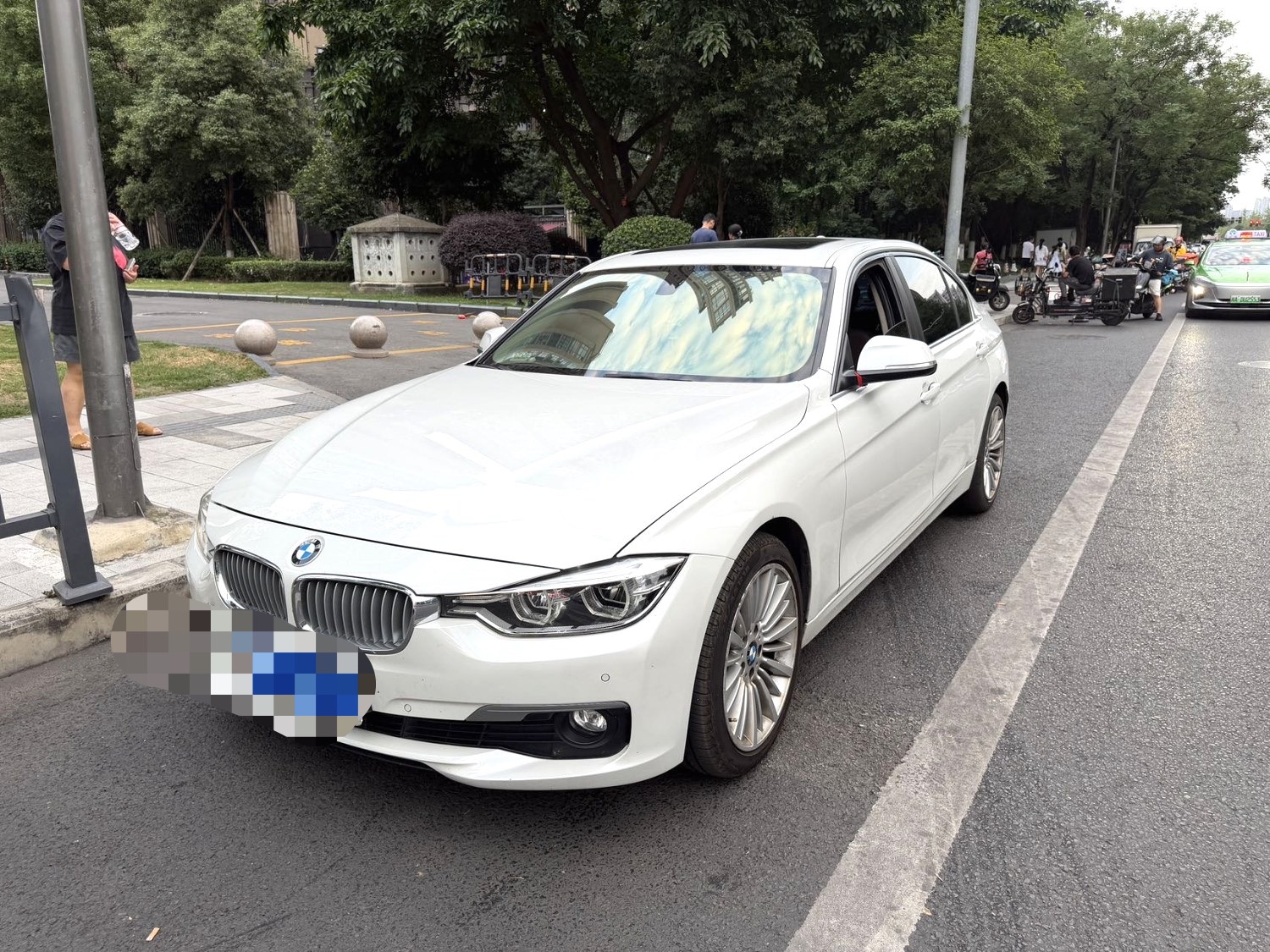 BMW 3 Series 2018 BMW 3 Series 2018 car image