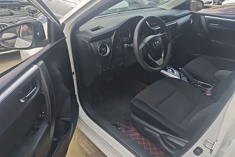 Toyota Corolla 2019 car image #16