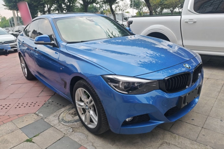 BMW 3 Series GT 2019 car image #4