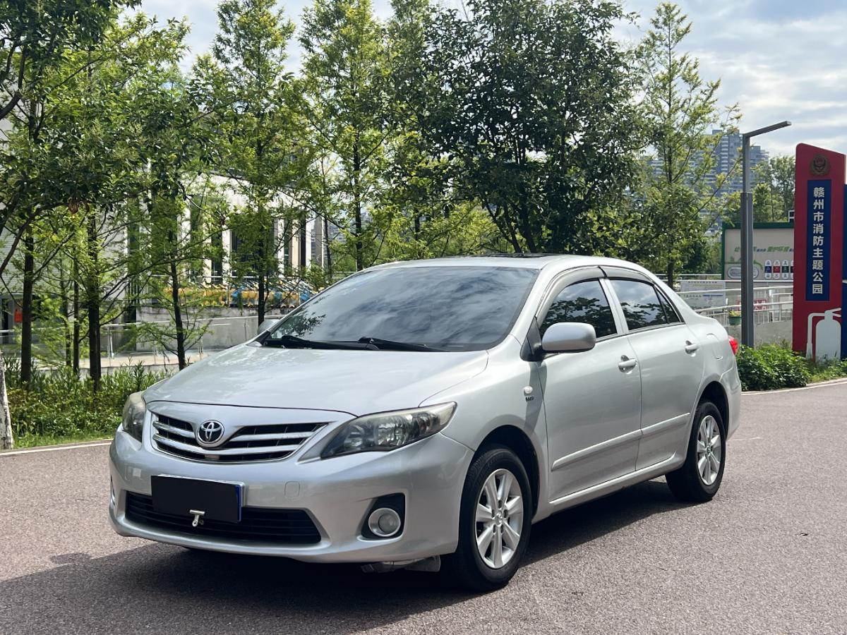 Toyota Corolla 2013 Toyota Corolla 2013 car image