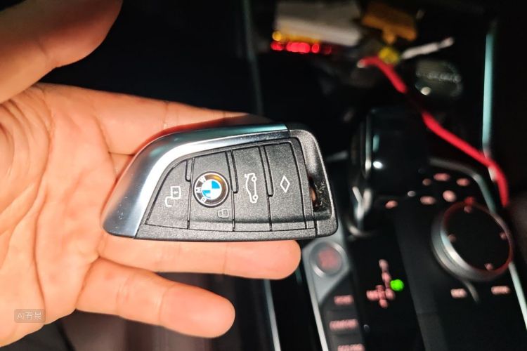 BMW 3 Series 2021 car image #10