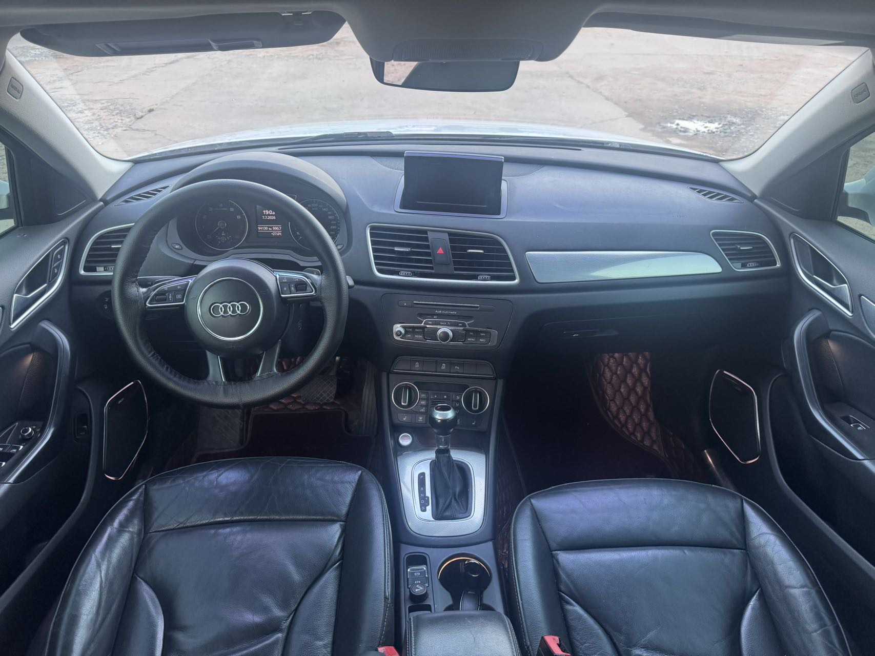 Audi Q3 2018 #6 Audi Q3 2018 car image #6