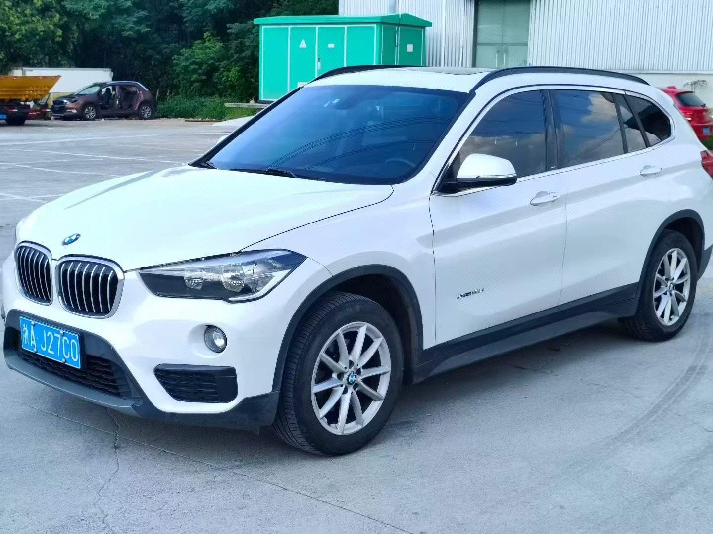 BMW X1 2017 BMW X1 2017 car image