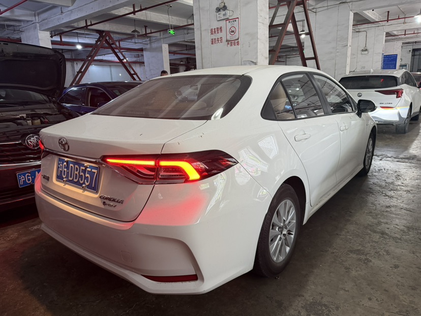 Toyota Corolla 2025 #2 Toyota Corolla 2025 car image #2