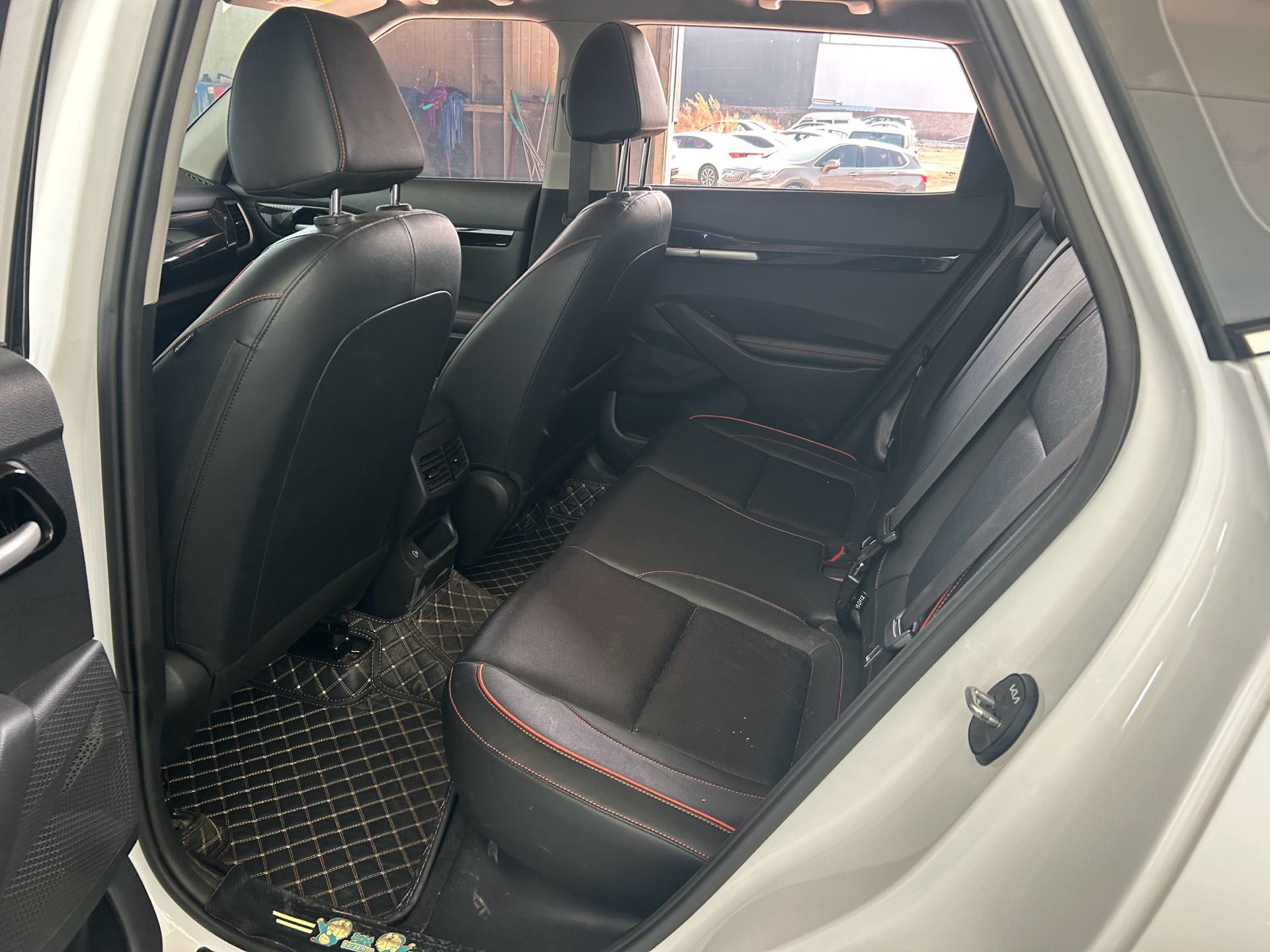 Kia Seltos 2023 #6 Kia Seltos 2023 imagen de coche #6