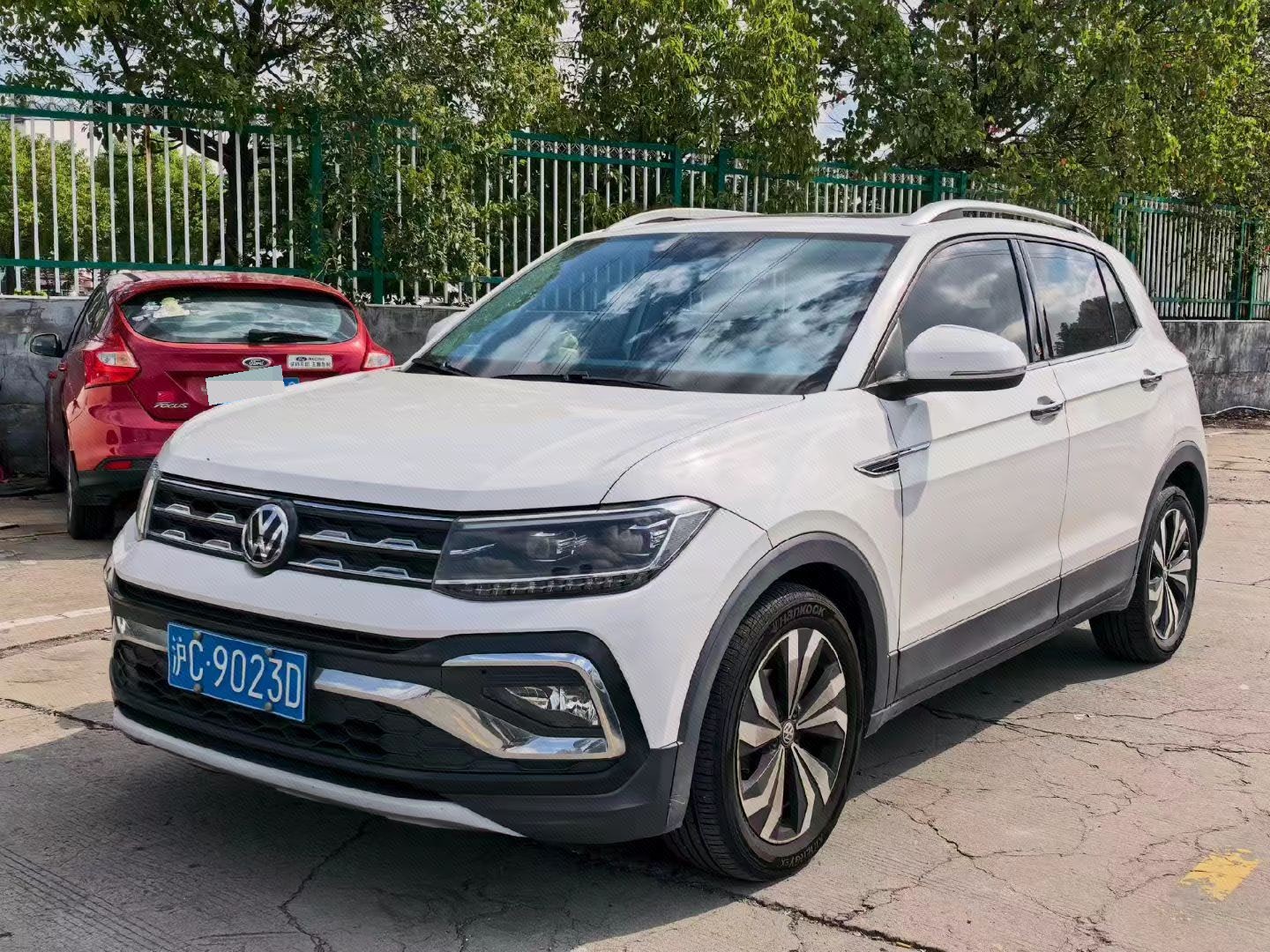 Volkswagen T-Cross 2019 Volkswagen T-Cross 2019 car image