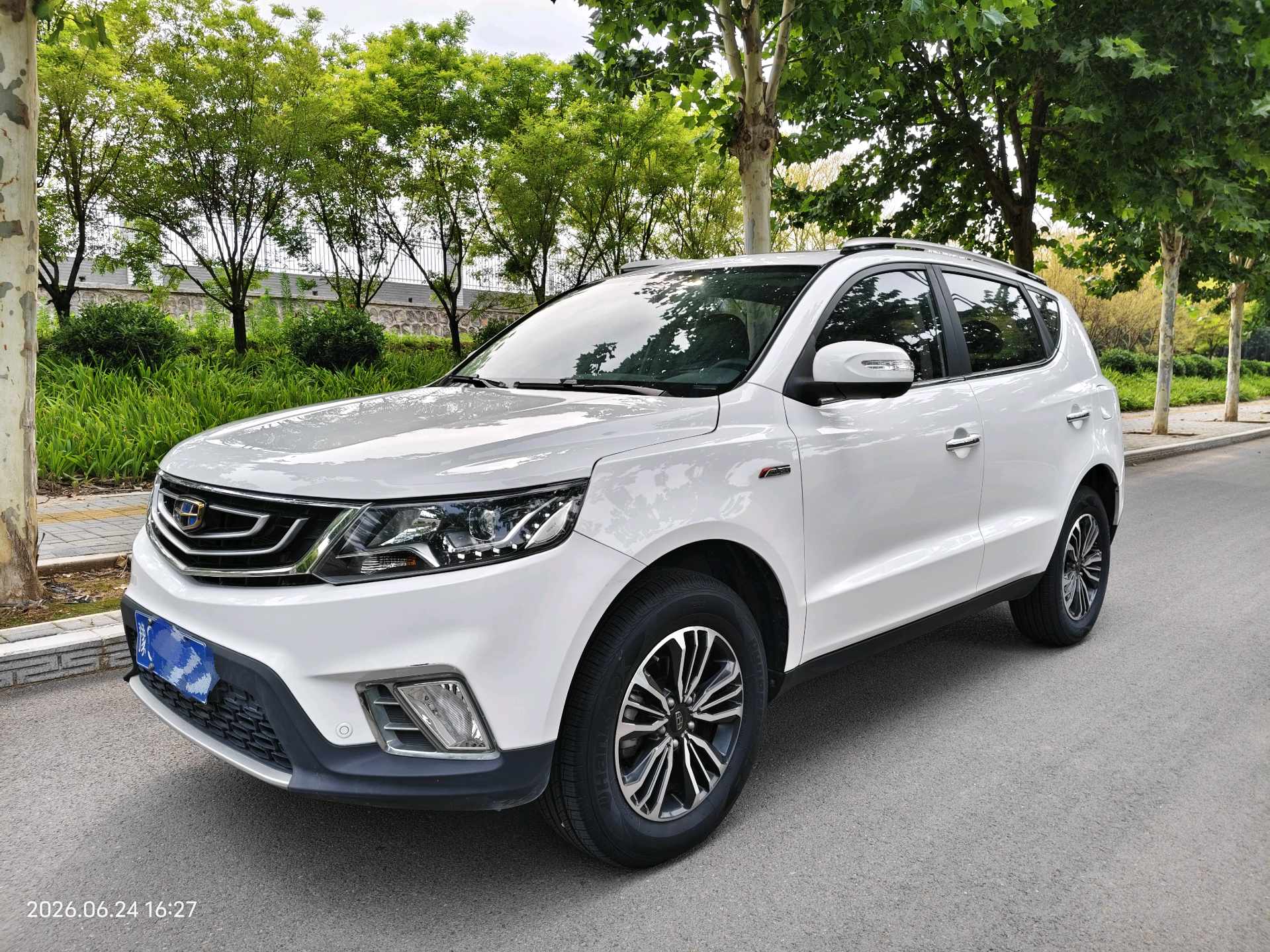 GEELY Vision X6 2016 GEELY Vision X6 2016 car image