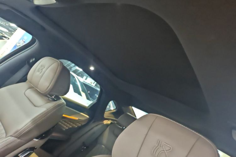 BYD Han 2024 car image #18
