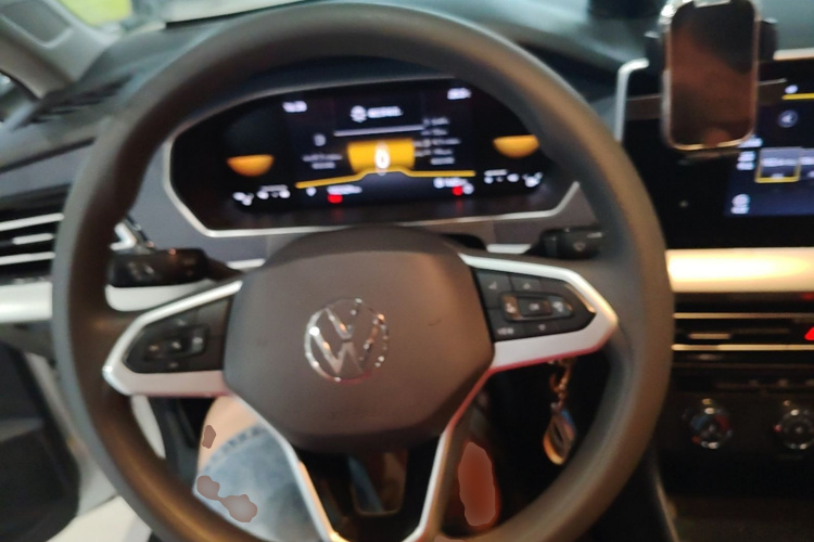 2023 immagine di auto #11