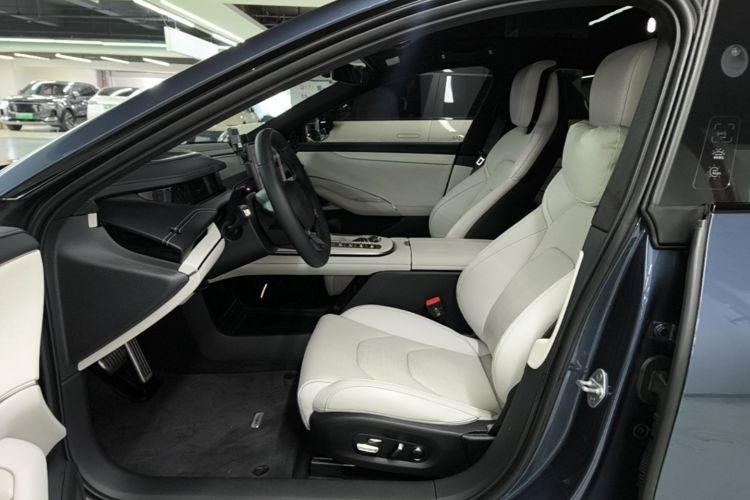 MI SU7 2024 car image #15